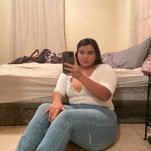 Meet your Posher, Silvia alvarez